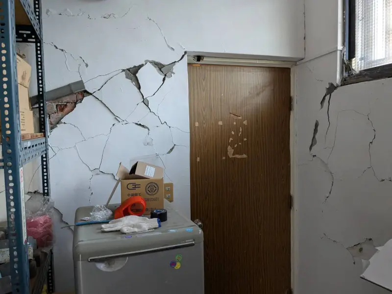 ▲台電表示，凌晨強震發生後，電廠方面除民營電廠豐德3號機跳脫外，其餘發電機組包括核能及水力機組均正常。（圖／台電提供）