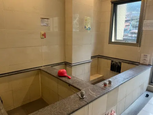 ▲烏來老街、烏來溫泉(圖/記者賴禹妡攝) ▲烏來老街、烏來溫泉(圖/記者賴禹妡攝)