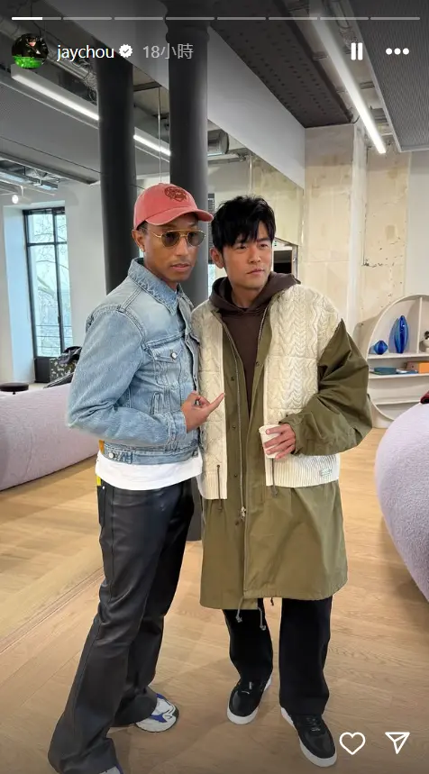 ▲周杰倫(右)和菲董相見歡。(圖/周杰倫IG) ▲周杰倫(右)和菲董相見歡。(圖/周杰倫IG)