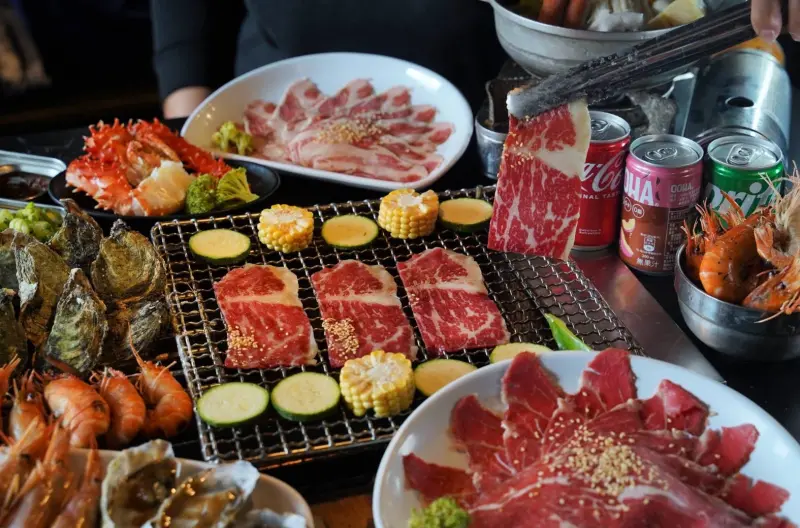 ▲野饌的食材新鮮與豐富度為「挑嘴客的最愛」。（圖／美食部落客跟著尼力吃喝玩樂提供）