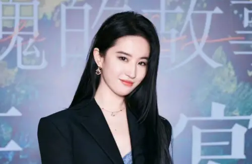 劉亦菲居然發過3張專輯！《飛天小女警z》全日文片尾曲也是她唱的
