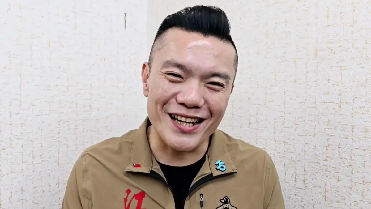 ▲江和樹笑問蔡壁如辦公室主任王明煒，如果今天領先的人是蔡壁如，還會喊話不公平嗎？（圖／江和樹提供，2025.01.22）