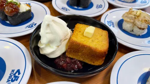 台灣壽司郎鮪魚大腹40元今開吃!浮誇年菜拼盤、海膽拌麵菜單一覽 ▲「紅豆奶油法式金磚」也是90元。(圖/藏壽司提供)