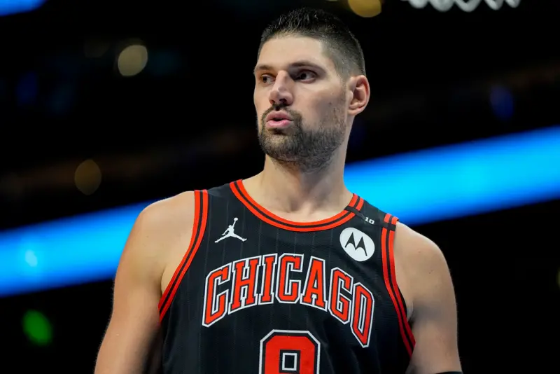 ▲勇士想透過交易得到Nikola Vucevic，但只願意為公牛堤共多張次輪籤，交易因而被迫停擺，此前Curry也對外表態，希望球隊不要為了本季戰績，葬送球隊未來資產。（圖／美聯社／達志影像）