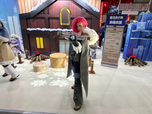 2025台北國際電玩展,現場 Coser 卯足全力還原遊戲內角色。(圖/記者張志浩攝) ▲2025台北國際電玩展,現場 Coser 卯足全力還原遊戲內角色。(圖/記者張志浩攝)