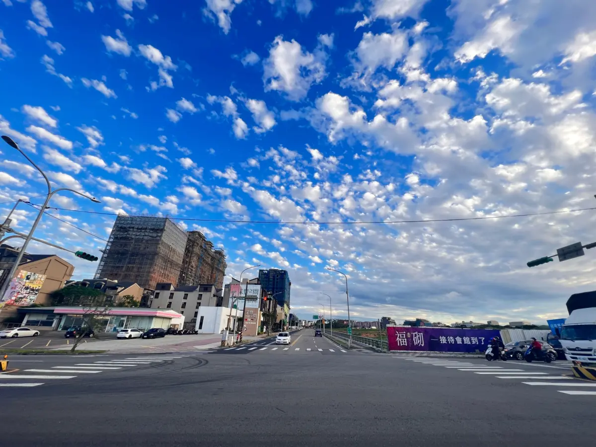 ▲雖然近年桃園青埔中古屋最高成交單價突破76萬元，但房仲分享青埔周遭仍有3大生活圈還有2字頭新房可買。（圖／台灣房屋提供）