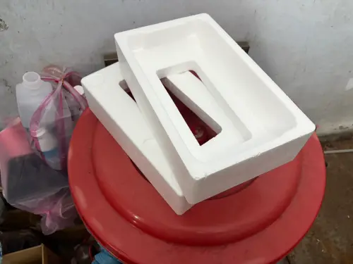▲
