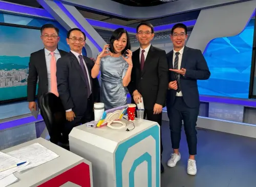 劉寶傑,(圖/黃世聰臉書) ▲劉寶傑請辭《關鍵時刻》收視輸李正皓害的?11年老戰友曝真實互動(圖/黃世聰臉輸)