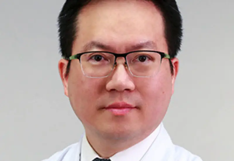 ▲台北榮民總醫院胸腔部呼吸治療科主治醫師柯信國昨日出席台大醫院胸腔內科餐敘，返家時卻突感不適，送台北榮總搶救1小時後不治，猝逝消息震驚各界。（圖／取自榮官網）