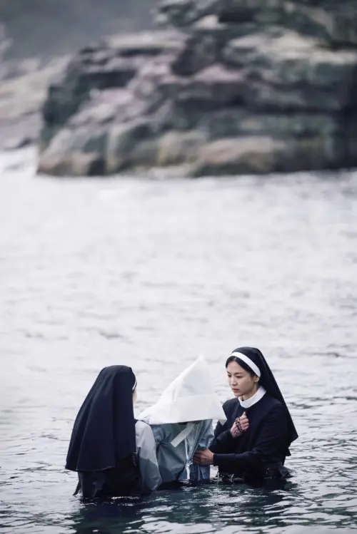 ▲