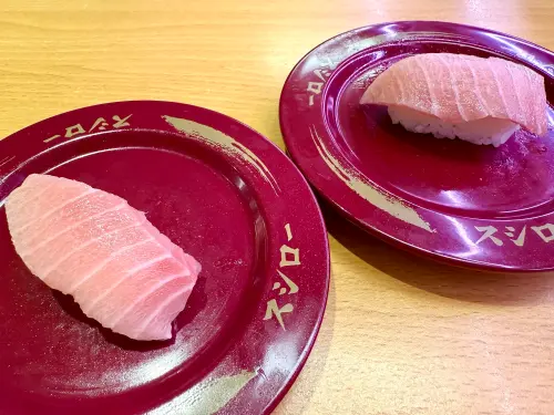 壽司郎極上鮪魚大腹「降價40元」!豪華拼盤、海膽拌麵過年菜單曝 ▲壽司郎「極上鮪魚大腹」降價40元,1月24日起搶吃。(圖/記者蕭涵云攝)