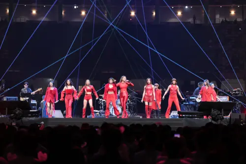 ▲2025大巨蛋尾牙首發！ 鴻海尾牙大開四面台（圖／樂團「HOt SHOCk」提供）
