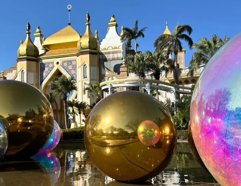 ▲六福村經典設施「蘇丹王大冒險」曾是園區內最受歡迎的遊樂項目之一，但自從2017年颱風損毀後停用至今，目前仍未重新開放。（圖／翻攝自六福村臉書）