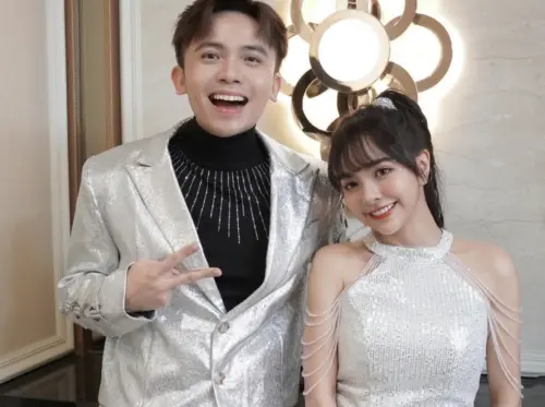 ▲徐凱希(右)(圖/翻攝自徐凱希IG) ▲徐凱希(右)(圖/翻攝自徐凱希IG)