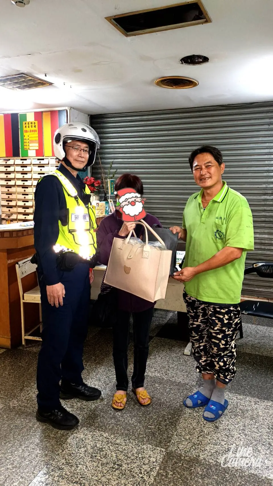 ▲員警平日給予李婦關懷，頻繁探望、傾聽心聲，每一次登門問候，都帶去冬日般的溫暖（圖/記者鄧力軍翻攝）