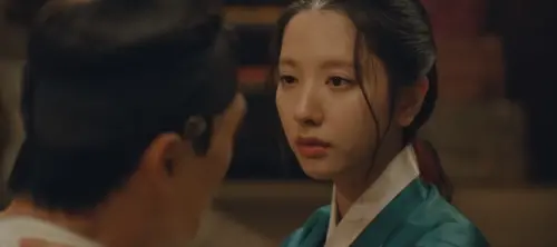 ▲苞娜(如圖)、陸星材、金智勳共演奇幻古裝大戲 《鬼宮》今年3月10日首播。(圖/SBS Catch YouTube) ▲苞娜(如圖)、陸星材、金智勳共演奇幻古裝大戲 《鬼宮》今年3月10日首播。(圖/SBS Catch YouTube)