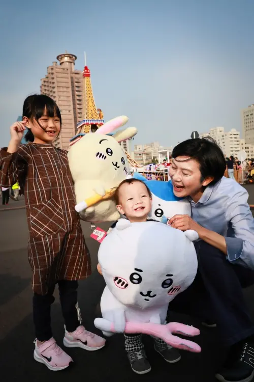 ▲立委林岱樺表示,高市府團隊的用心,善用亞灣周遭公共建設的地景,積極爭取國際動漫IP(intellectual property, 智慧財產權)授權展出。(圖/立委林岱樺提供) ▲立委林岱樺表示,高市府團隊的用心,善用亞灣周遭公共建設的地景,積極爭取國際動漫IP(intellectual property, 智慧財產權)授權展出。(圖/立委林岱樺提供)