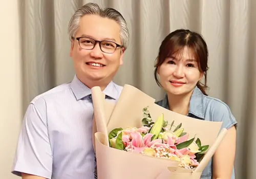 ▲名醫陳志金帶起了「讚數換紅包」的安太座活動的風潮。(圖/翻攝自臉書粉專「Icu醫生陳志金」) ▲名醫陳志金帶起了「讚數換紅包」的安太座活動的風潮。(圖/翻攝自臉書粉專「Icu醫生陳志金」)