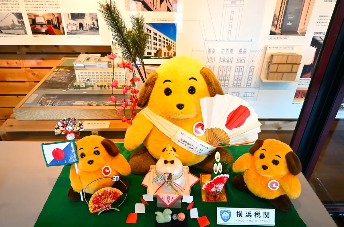 ▲日本海關吉祥物「海關君」（Custom-kun）被日本財務省准許公司和企業販售相關商品。（圖／擷取自@Custom_kunＸ）