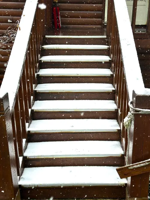 ▲拉拉山積雪厚度驚人。（圖／翻攝拉拉山 恩愛農場）
