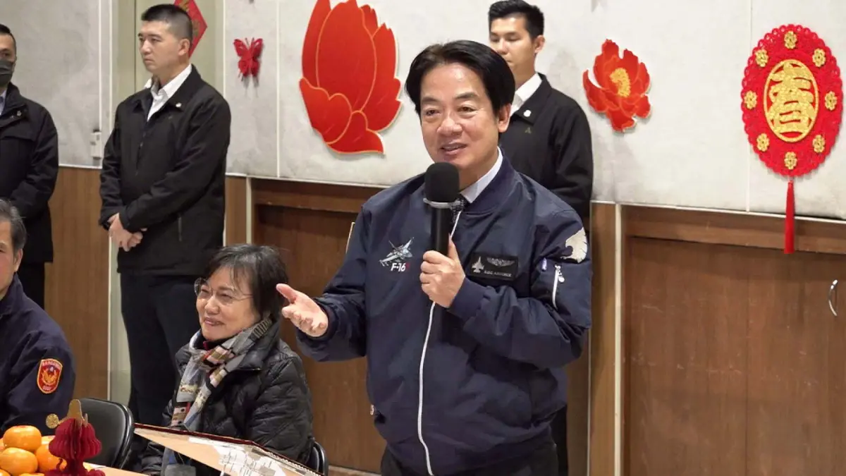 ▲台灣民意基金會董事長游盈隆說，賴清德決定全面檢討修正《軍事審判法》，恢復軍事審判制度，是睿智的、正確的、合時宜的。（圖／記者嚴俊強攝，2025.01.27）