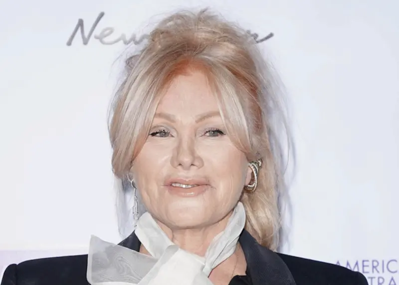 ▲黛博拉李佛尼斯被「金鋼狼」休傑克曼外遇、劈腿傷害很深，有意回到家鄉澳洲療傷，離開美國紐約這個傷心地。她原先在澳洲就是演員，在當地也有一些演藝工作已經向她提出邀約。（圖／美聯社／達志影像）