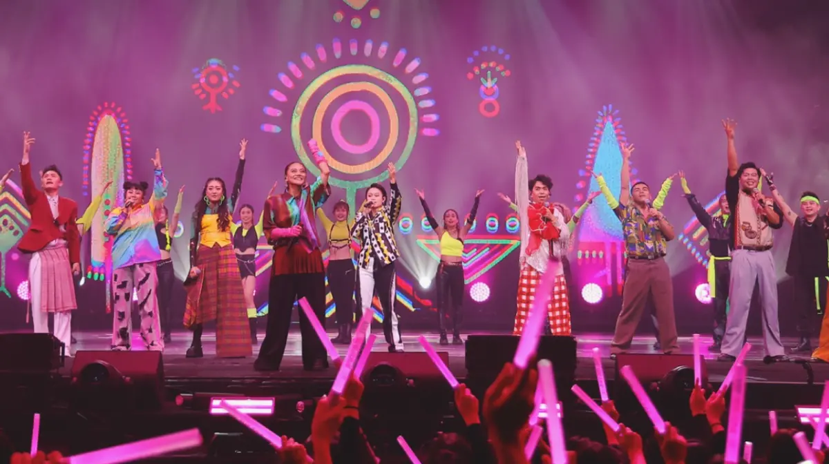 ▲《WE ARE》（如圖）被封台灣最強春節節目，PK台視盛大舉行的《紅白藝能大賞》，兩者在除夕夜於谷歌的搜尋聲量排名曝光，《WE ARE》確實奪第一。（圖／文總臉書）