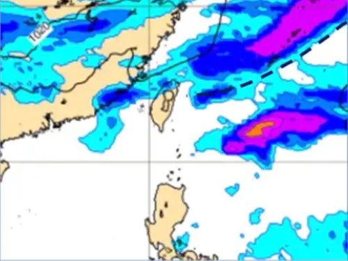 年初五8時地面氣壓及降水圖模擬圖顯示,鋒面掠過、伴隨局部降雨(擷自ECMWF)。(圖/取自「」) ▲年初五8時地面氣壓及降水圖模擬圖顯示,鋒面掠過、伴隨局部降雨(擷自ECMWF)。(圖/取自「」)