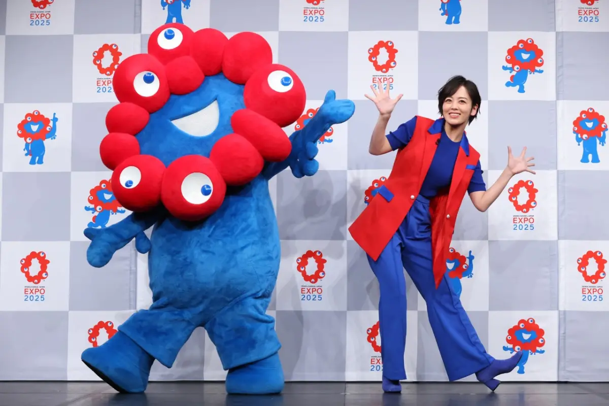 ▲台灣赴日本旅遊人數去年再創新高，而今年大阪即將舉辦為期半年的「世界博覽會」，再為日本旅遊市場添柴火。圖為大阪世博會吉祥物脈脈。(FB/@expo2025japan)