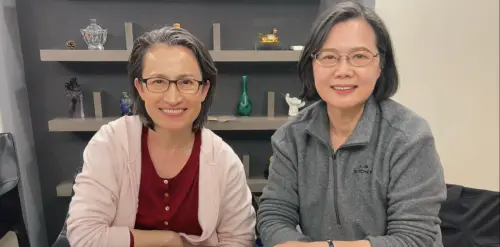 邀蕭美琴到家中圍爐！蔡英文曝年夜飯菜　笑稱已被大家洗版
