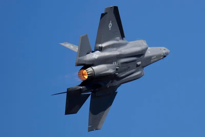 ▲美軍2架F-35戰機5日中午緊急迫降日本松山機場。F-35戰機示意圖。（圖／美聯社／達志影像）