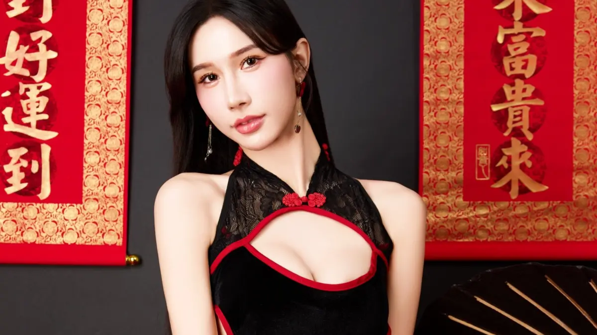 ▲JKF女郎夢夢透露最想和吳宗憲通宵打麻將，在直播時偶爾也遇過詞窮窘境也絲毫不擔心，「我很喜歡看粉絲打ＯＯ耶！」（圖／JKF提供）