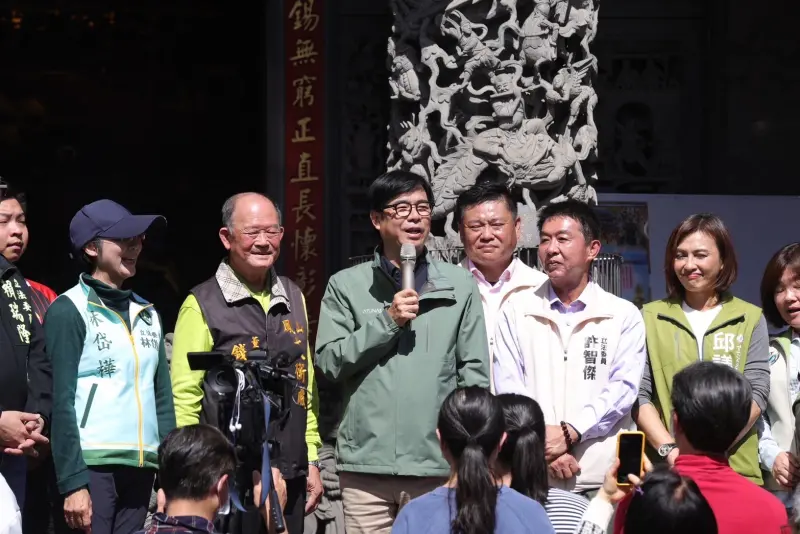 ▲邱議瑩、賴瑞隆與許智傑不約而同都將在明日上午召開記者會，賴、許記者會更在比鄰會議室，話題性十足。(圖／高雄市府提供)