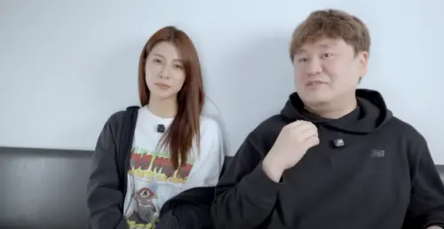 ▲阿部瑪利亞被陳百祥問「跟邰智源有不愉快嗎」，她沒有回答，尷尬到抽一口氣。（圖／翻攝自YouTube 又離題了）