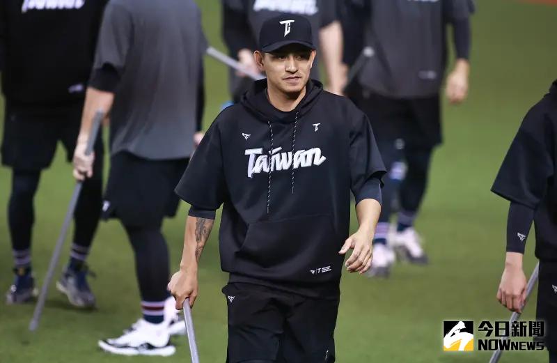 ▲樂天桃猿內野手林子偉繼2023年經典賽後，再度入選本屆經典賽資格賽36人名單，他表示雖然很驚訝被選上，但很高興受到曾豪駒總教練肯定，他透露大概是跨年後收到邀約電話，「當然覺得好，為什麼不要，以不要受傷為主。」（圖／記者葉政勳攝 , 2025.02.03）