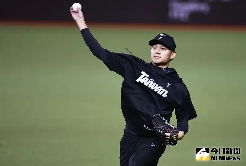 ▲「龍之子」徐若熙雖然錯過去年的世界12強賽，不過即將到來的經典賽資格賽徐若熙已做好準備，他透露為了備戰資格賽，提早一個多月做準備，談到首要目標，徐若熙表示，「當然是希望我們中華隊能夠先打進會內賽。 」（圖／記者葉政勳攝 , 2025.02.03）