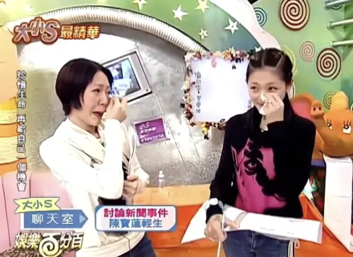 ▲大S及小S在節目中談抗病歷程，小S哭得撕心裂肺。（圖／翻攝自YouTube）