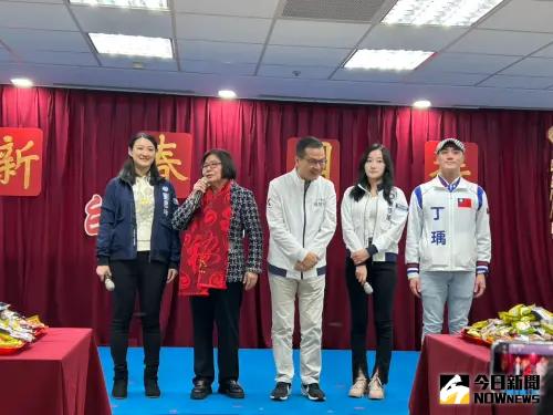 ▲國民黨台北市黨部主委黃呂錦茹說，不要罷免王世堅。（圖／記者林怡昕攝，2025.02.04）