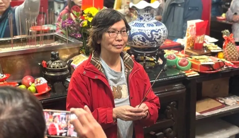 ▲蔡壁如於農曆新年期間四處走春拜廟、為柯文哲祈福。（圖／翻攝蔡壁如臉書，2025.02.05）