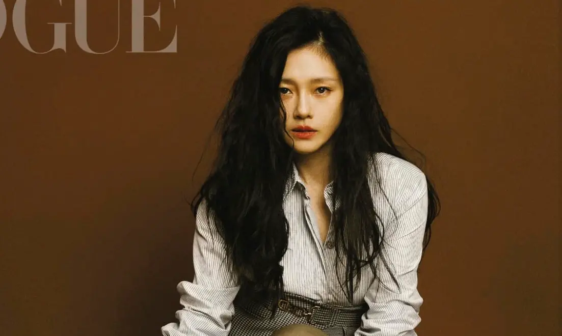 ▲大S（如圖）病逝後，韓國竟有通靈師上演被大S附身的戲碼，說她心情很憂鬱、很委屈，哭喊不想死，誇張舉止讓粉絲怒轟根本是神棍。（圖／大S臉書）