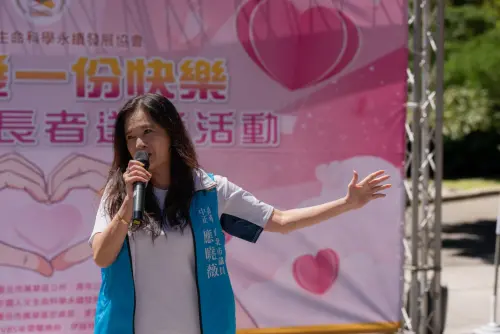 ▲中國人文生命科學永續發展協會2023年在萬華辦活動，市議員的立委應曉薇曾出席助講。（圖／翻中國人文生命科學永續發展協會粉專）