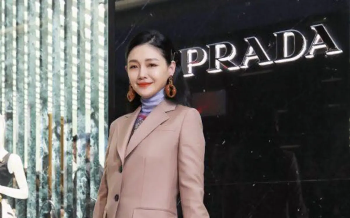 ▲大S不到50歲猝逝，帶給華人區觀眾極大震撼。有網友表示和不認識她的外國朋友形容這件事情，用「黛安娜王妃車禍」來比擬震撼程度，雖然對方很快就理解，卻被其他網友認為不太能類比，比較像鄧麗君在泰國去世的感覺。（圖／摘自IG）