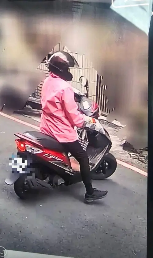 ▲2日下午17時許，林姓婦人騎車離開，從此不見蹤影，警方獲報展開調查，竟是一起恐怖殺人棄屍案。（圖／高雄市刑大提供）