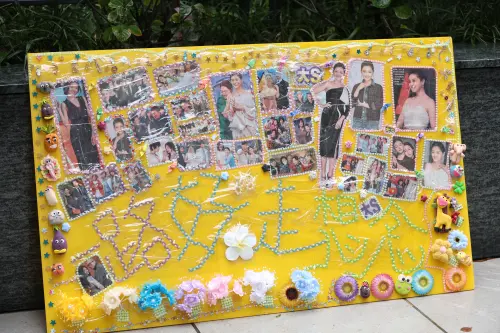 粉絲哀悼大S。(圖/記者陳明安攝) ▲粉絲哀悼大S。(圖/記者陳明安攝)