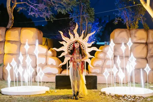 ▲「時空狂想曲」燈區，打造全台唯一的特色戶外情境式體驗燈區(圖／台中市政府提供)