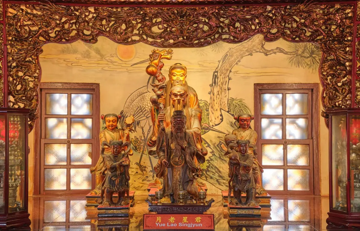 ▲樂成宮開基月老及和合二仙，中台灣元宵燈會期間將坐鎮，「樂-in-love」燈區為大眾賜福(圖／民政局提供2025.2.7)