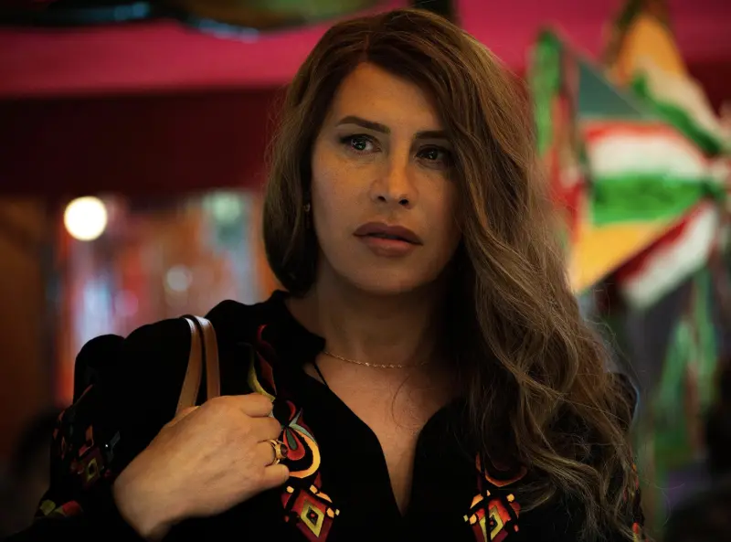 ▲《璀璨女人夢》卡拉索菲亞賈斯康是首位入圍影后的變性者，但因為昔日的仇恨言論，恐讓她奪獎夢碎。（圖／摘自IMDb）