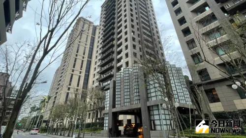 ▲大S徐熙媛於2016年斥資3.62億元購入的指標豪宅「台北信義」，在其離世滿一周年之際，經查產權仍登記在其名下，尚未完成過戶程序。圖為資料照。（圖／記者黃彥凱攝）