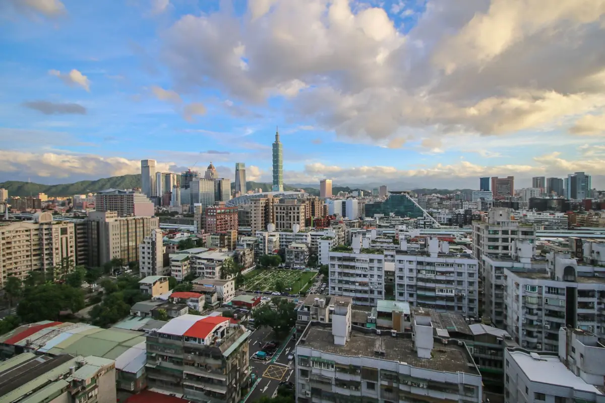 ▲台北市2024年1-11月的預售屋平均總價高達4253萬元，其中大安和松山的預售屋平均總價突破6000萬元，逼近7000萬元豪宅線。（圖／永慶房屋提供）