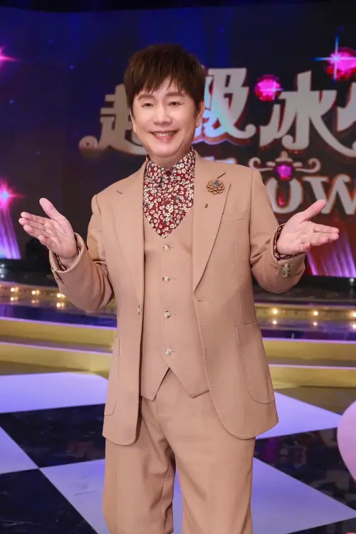 ▲黃西田於節目中談及自己辛苦的那段時期。（圖／民視）